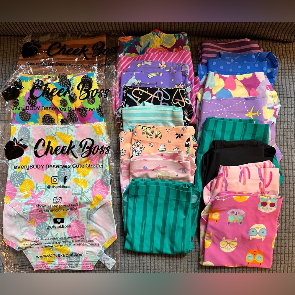 18 pairs Cheek Boss no-show briefs women’s underwear size medium 7/8